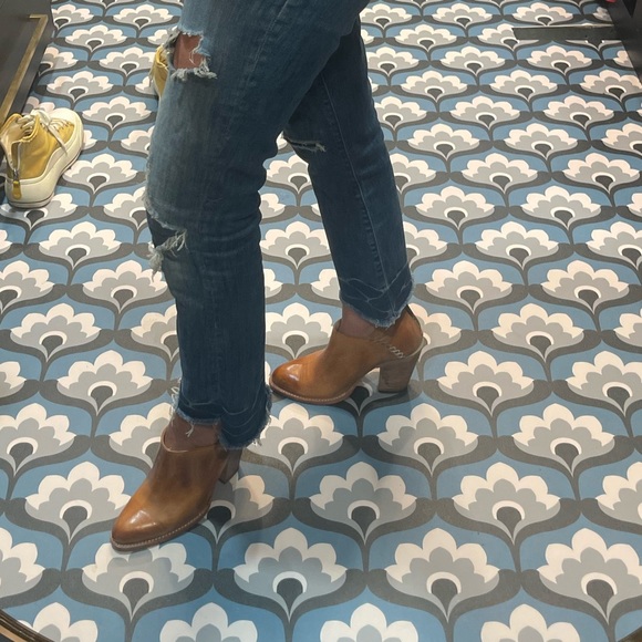 Freebird by Steven Steel Distressed Booties in Tan Size 8 - Picture 15 of 15